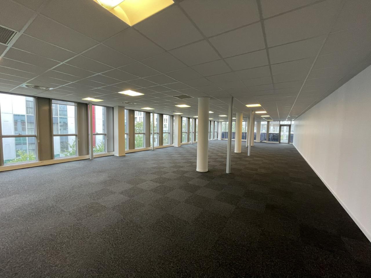 Bureau Saint-Herblain 926m² Location bureau Saint-Herblain Loire-Atlantique OLBUR2112429 10